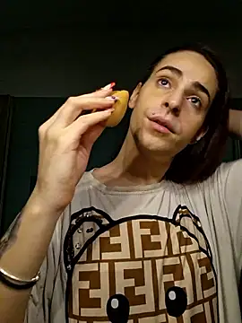 perla97 online show from January 2026 02:09:02 PM