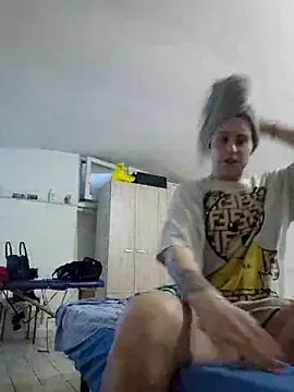 perla97 online show from February 2026 03:59:01 PM