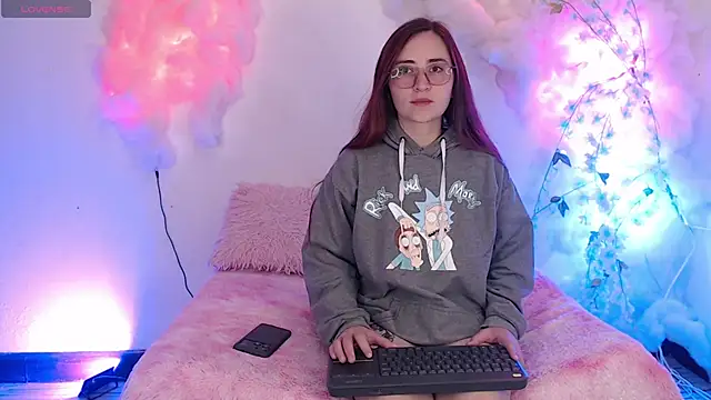 centaurigirl online show from January 2025 02:55:01 AM