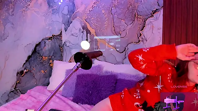 centaurigirl online show from December 2025 04:51:01 AM