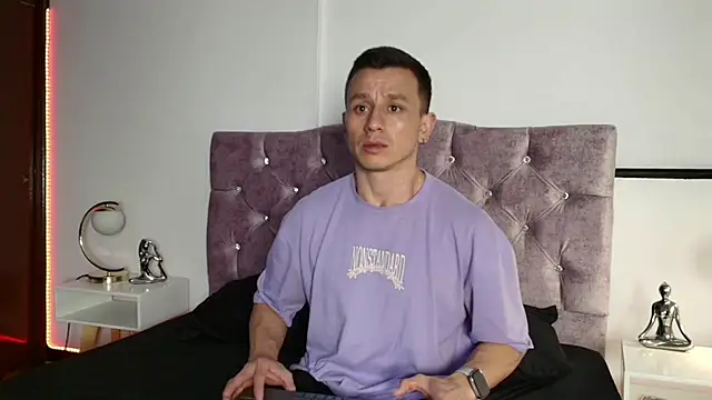 Andrewfalcon online show from January 2025 12:17:01 PM