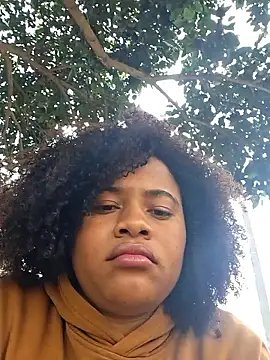 DANIELA MICHEL online show from February 2025 05:21:02 PM