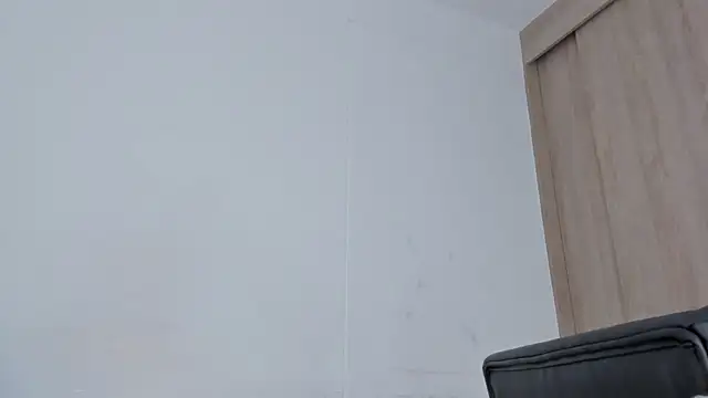 sarah pierce online show from December 2024 04:53:02 PM