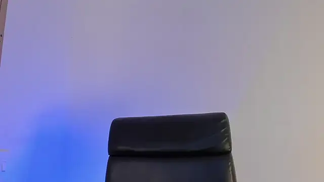 sarah pierce online show from September 2025 02:22:02 AM