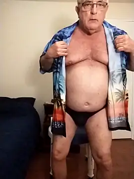 Snapshot of Shoreguy69 chatting on February 2026 06:19:02 AM Shoreguy69 online show from February 2026 06:19:02 AM