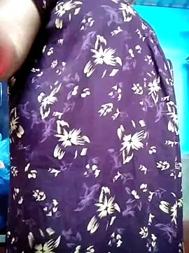 BERRY 00 online show from February 2025 06:09:02 AM