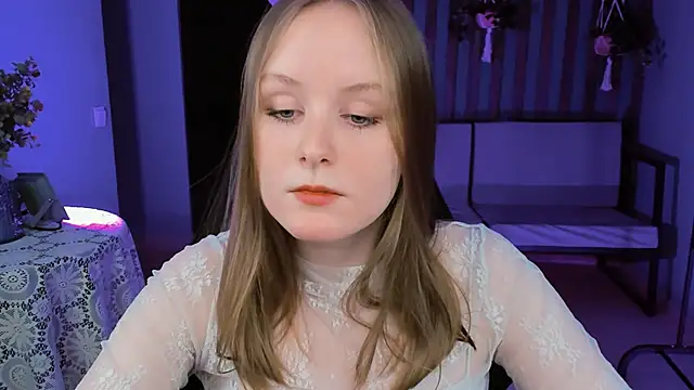 Snapshot of VivienLeeigh chatting on February 2025 12:11:02 PM VivienLeeigh online show from February 2025 12:11:02 PM