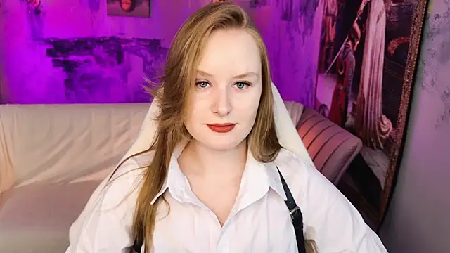 VivienLeeigh online show from May 2026 05:23:01 AM