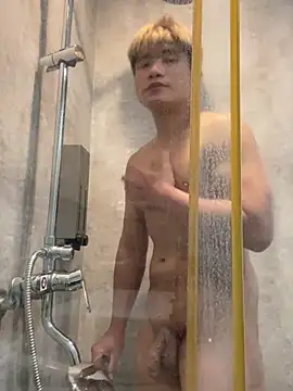 Snapshot of TaiwanSlutBitch chatting on February 2025 03:52:01 AM TaiwanSlutBitch online show from February 2025 03:52:01 AM