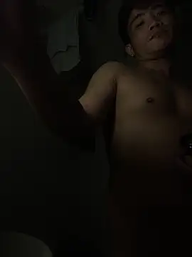 Snapshot of TaiwanSlutBitch chatting on February 2025 02:06:02 AM TaiwanSlutBitch online show from February 2025 02:06:02 AM