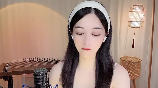 Snapshot of Tian-xin-999 chatting on June 2026 04:26:02 PM Tian-xin-999 online show from June 2026 04:26:02 PM
