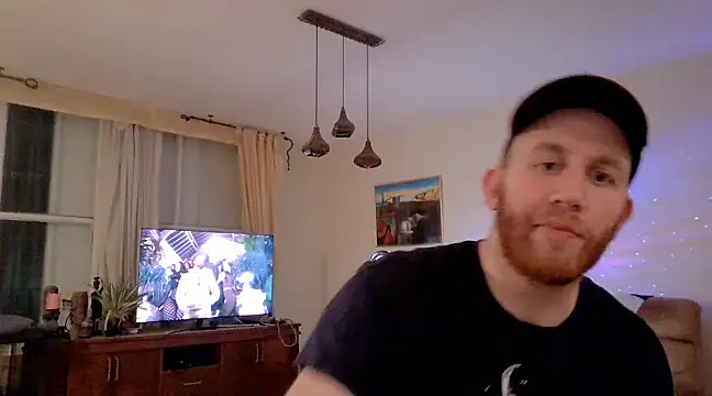 Snapshot of Tall_REC chatting on December 2024 12:35:01 AM Tall REC online show from December 2024 12:35:01 AM