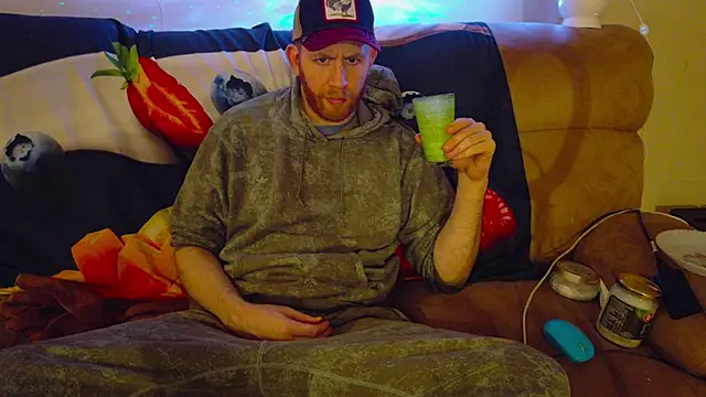 Snapshot of Tall_REC chatting on January 2025 12:48:02 AM Tall REC online show from January 2025 12:48:02 AM