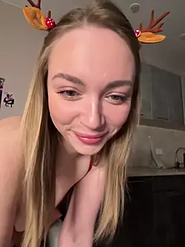 Snapshot of AnetGrey2 chatting on December 2024 10:51:01 PM AnetGrey2 online show from December 2024 10:51:01 PM