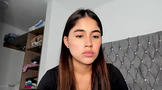 Snapshot of AriaMontgomery chatting on December 2024 02:56:02 AM AriaMontgomery online show from December 2024 02:56:02 AM