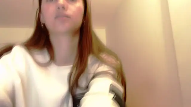 holy juli online show from April 2026 03:40:02 AM