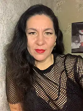 Snapshot of Tina_Moretti chatting on March 2025 08:08:02 PM Tina Moretti online show from March 2025 08:08:02 PM
