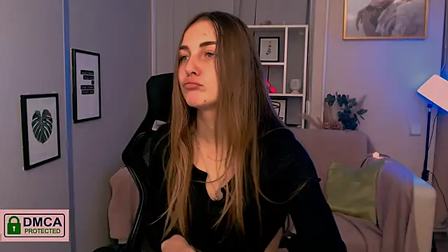 amelia gold1 online show from December 2024 01:28:01 PM