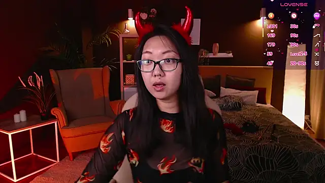 Marine Vact online show from September 2025 05:24:02 PM