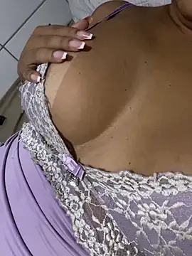 luara1988 online show from February 2026 10:31:02 AM