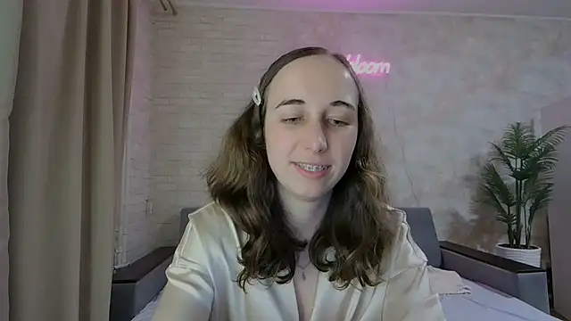 Snapshot of Anika_bloom chatting on February 2025 03:03:01 AM Anika bloom online show from February 2025 03:03:01 AM