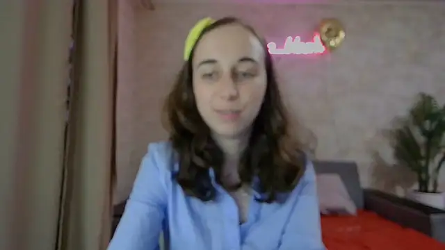 Snapshot of Anika_bloom chatting on March 2025 05:11:01 AM Anika bloom online show from March 2025 05:11:01 AM