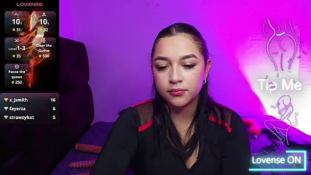 EmilySavvato online show from March 2025 06:05:02 PM