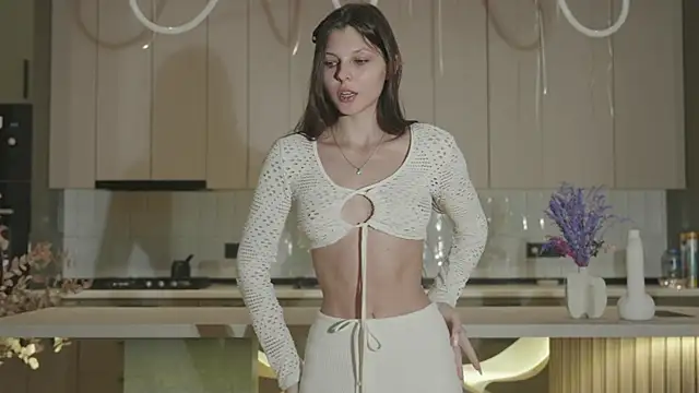 Snapshot of whisper_of_love chatting on November 2025 02:17:02 AM whisper of love online show from November 2025 02:17:02 AM