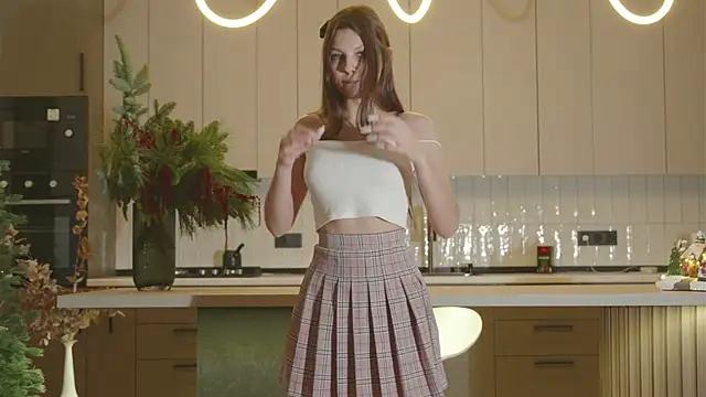 Snapshot of whisper_of_love chatting on December 2025 02:17:02 AM whisper of love online show from December 2025 02:17:02 AM