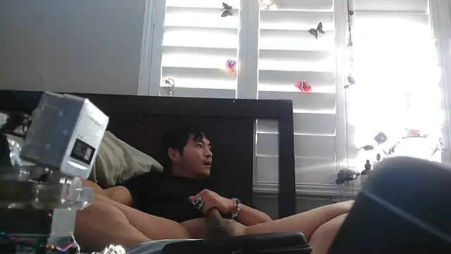 cloudyspun online show from November 2025 03:56:02 PM