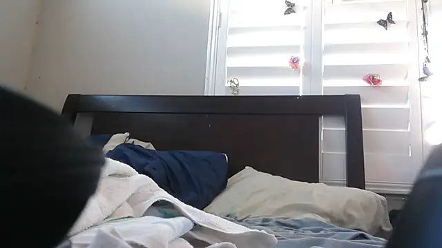 cloudyspun online show from November 2025 10:20:01 PM