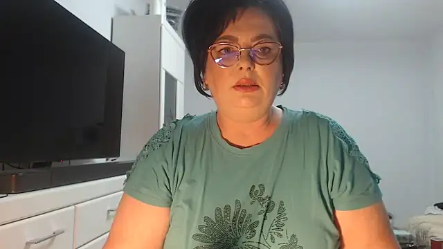 Amandamuller1982 online show from May 2026 07:56:02 PM