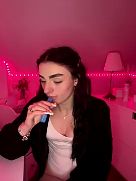 Snapshot of AdelinaAlia chatting on September 2025 08:12:02 PM AdelinaAlia online show from September 2025 08:12:02 PM