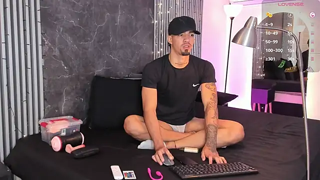 Snapshot of Duriel_ chatting on January 2025 12:19:02 PM Duriel  online show from January 2025 12:19:02 PM