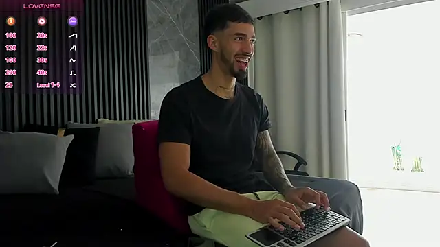 Duriel  online show from December 2025 06:14:02 PM