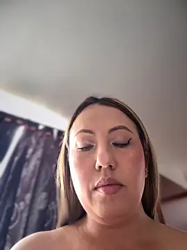 VIOLETA-25  online show from February 2026 03:00:02 PM