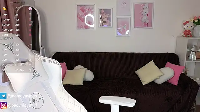 Snapshot of Maya_Rave chatting on November 2025 03:41:01 AM Maya Rave online show from November 2025 03:41:01 AM