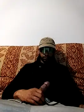 mehdi-l7away online show from April 2026 04:57:02 AM