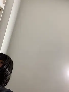 bonnie 18x online show from February 2025 12:32:01 PM