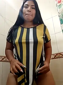 Snapshot of steisy325 chatting on December 2024 04:51:02 PM steisy325 online show from December 2024 04:51:02 PM