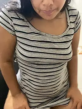 Snapshot of steisy325 chatting on December 2024 04:02:02 AM steisy325 online show from December 2024 04:02:02 AM