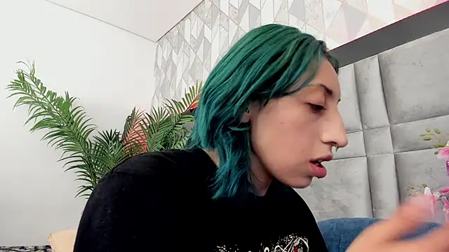 Snapshot of Im_gaia chatting on January 2025 07:45:01 PM Im gaia online show from January 2025 07:45:01 PM