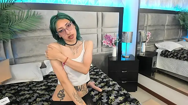 Snapshot of Im_gaia chatting on January 2025 07:49:02 PM Im gaia online show from January 2025 07:49:02 PM