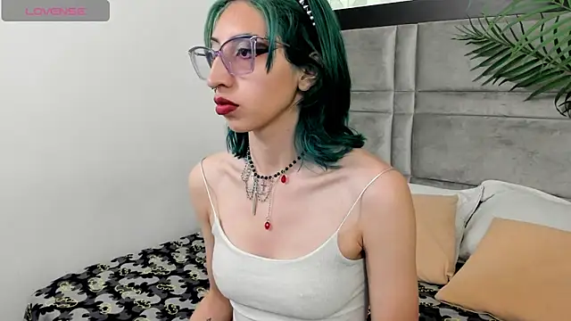 Snapshot of Im_gaia chatting on January 2025 01:27:01 PM Im gaia online show from January 2025 01:27:01 PM