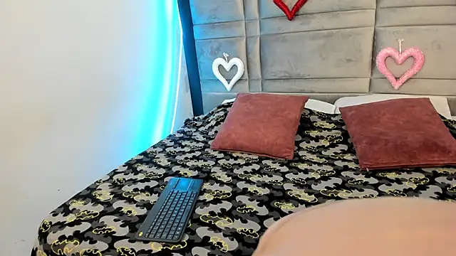 Snapshot of Im_gaia chatting on February 2025 01:27:01 PM Im gaia online show from February 2025 01:27:01 PM