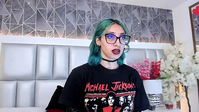 Snapshot of Im_gaia chatting on February 2025 01:19:02 PM Im gaia online show from February 2025 01:19:02 PM