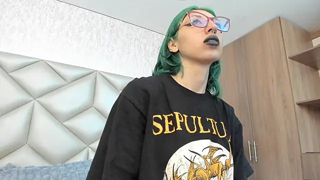 Snapshot of Im_gaia chatting on September 2025 12:27:02 PM Im gaia online show from September 2025 12:27:02 PM