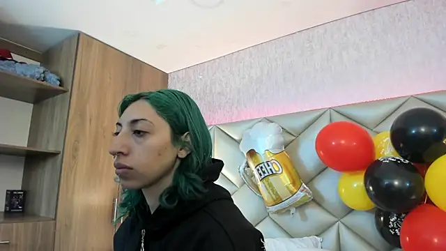 Snapshot of Im_gaia chatting on October 2025 12:35:01 PM Im gaia online show from October 2025 12:35:01 PM