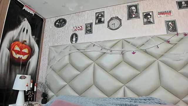 Snapshot of Im_gaia chatting on October 2025 01:18:02 PM Im gaia online show from October 2025 01:18:02 PM