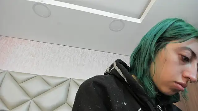 Snapshot of Im_gaia chatting on November 2025 12:15:02 PM Im gaia online show from November 2025 12:15:02 PM